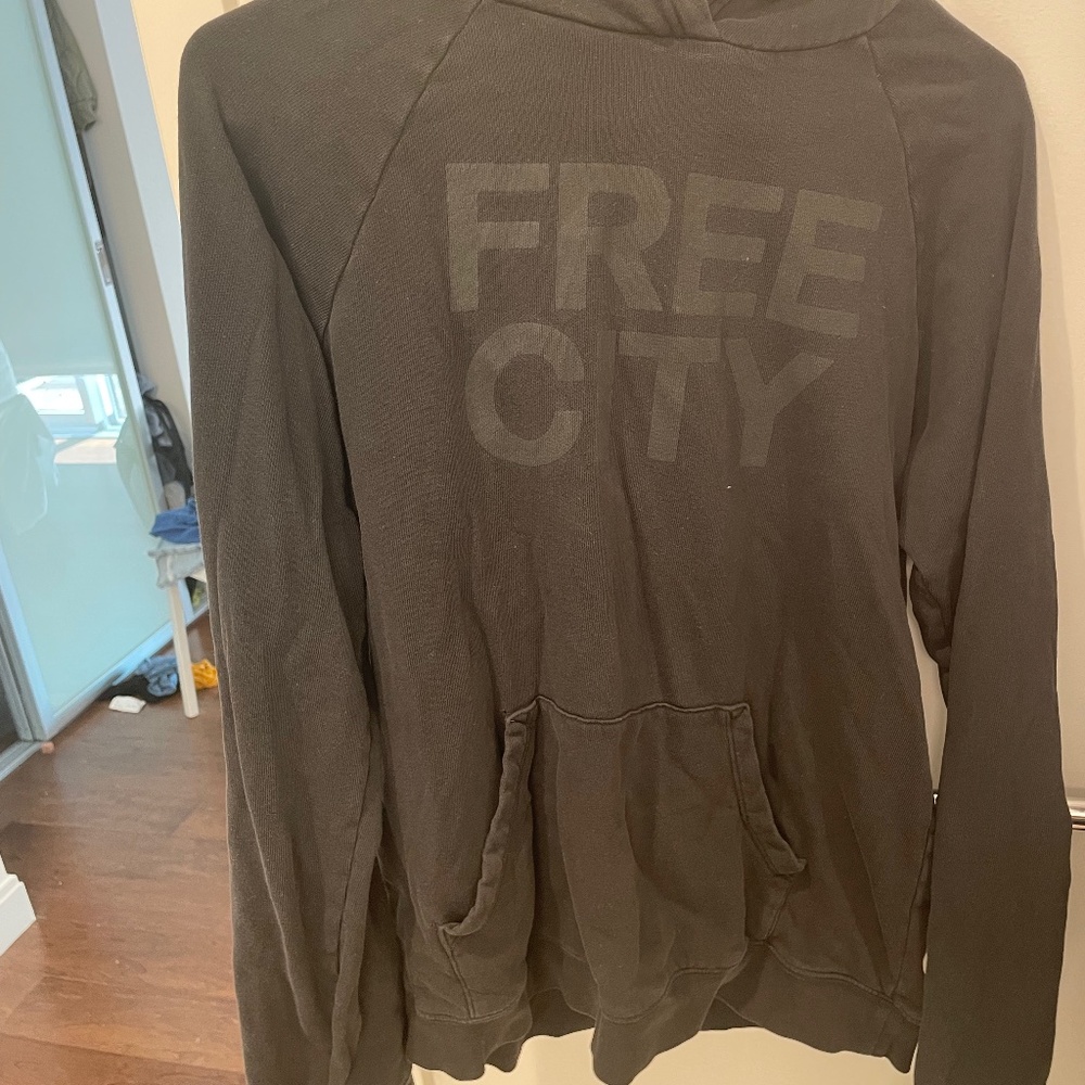 Free City "Basic Goodness" Pullover Sz 2 M